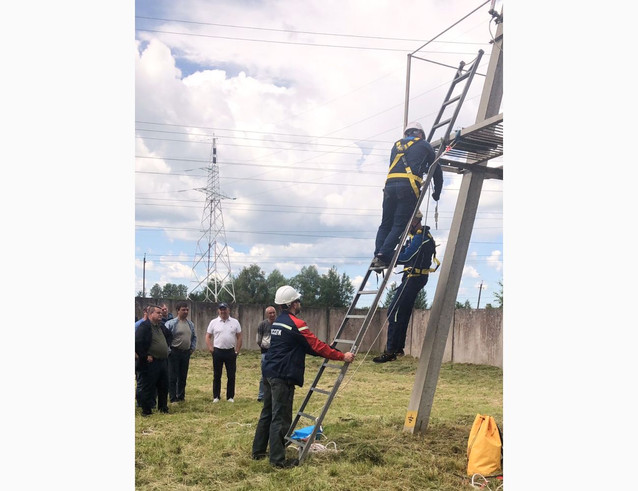 Филиал «Техноавиа-Калининград» провел выездную сессию по безопасности при работе на высоте